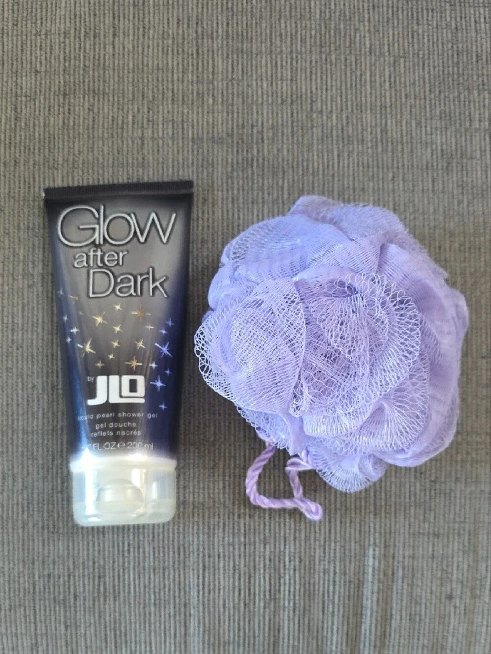 JLO Glow After Dark Shower Gel, 6.7floz. with Purple Bath Loofah Sponge, New. - Picture 8 of 9
